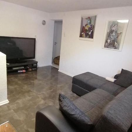 Schoene Einliegerwohnung In Hechingen Eksteriør bilde