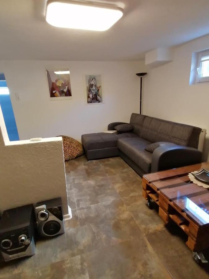 Schoene Einliegerwohnung In Hechingen Eksteriør bilde
