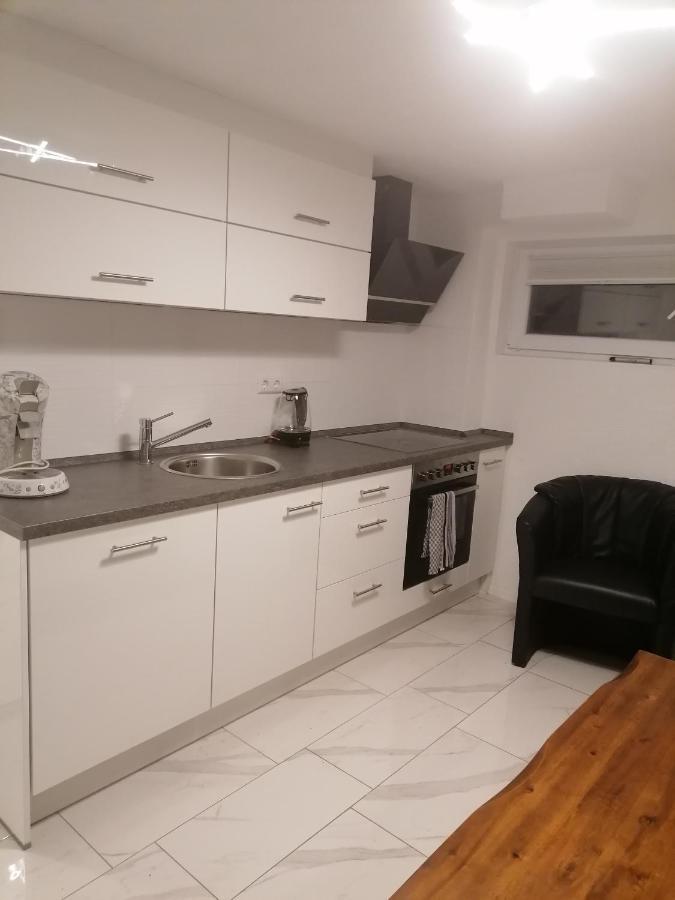Schoene Einliegerwohnung In Hechingen Eksteriør bilde